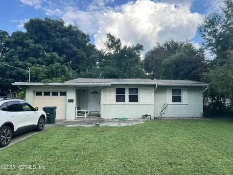 205 Spring Forest Avenue Jacksonville FL 32216