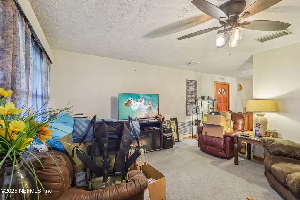1078 Merrimac Avenue Green Cove Springs FL 32043