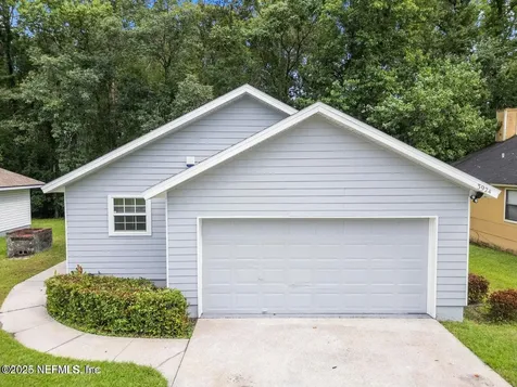 3924 Victoria Landing Drive S Jacksonville FL 32208
