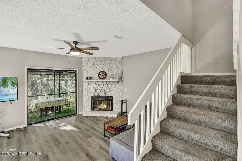 5568 La Moya Avenue Jacksonville FL 32210