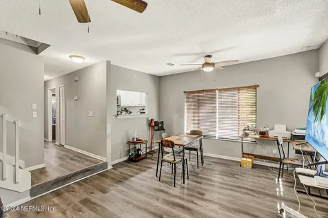 5568 La Moya Avenue Jacksonville FL 32210