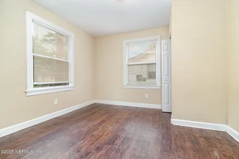 3042 Green Street Jacksonville FL 32205