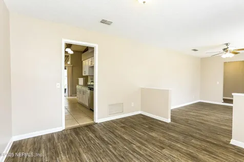 4105 Wilcrest Circle E Jacksonville FL 32277