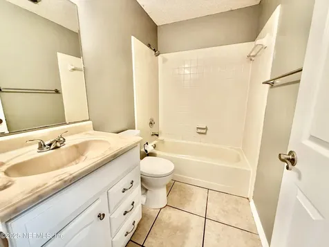 10267 Classic Oak Road N Jacksonville FL 32225