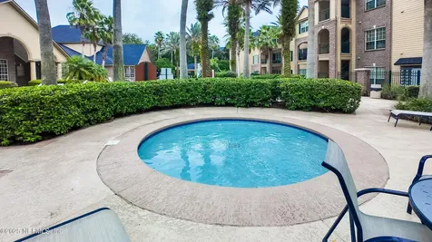 7800 Point Meadows Drive Jacksonville FL 32256