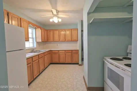 3036 Skipper Lane Jacksonville FL 32216