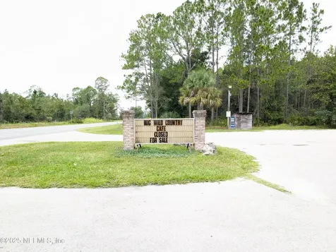 888 County Road 310 Interlachen FL 32148