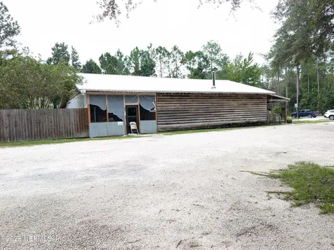 888 County Road 310 Interlachen FL 32148