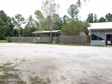 888 County Road 310 Interlachen FL 32148