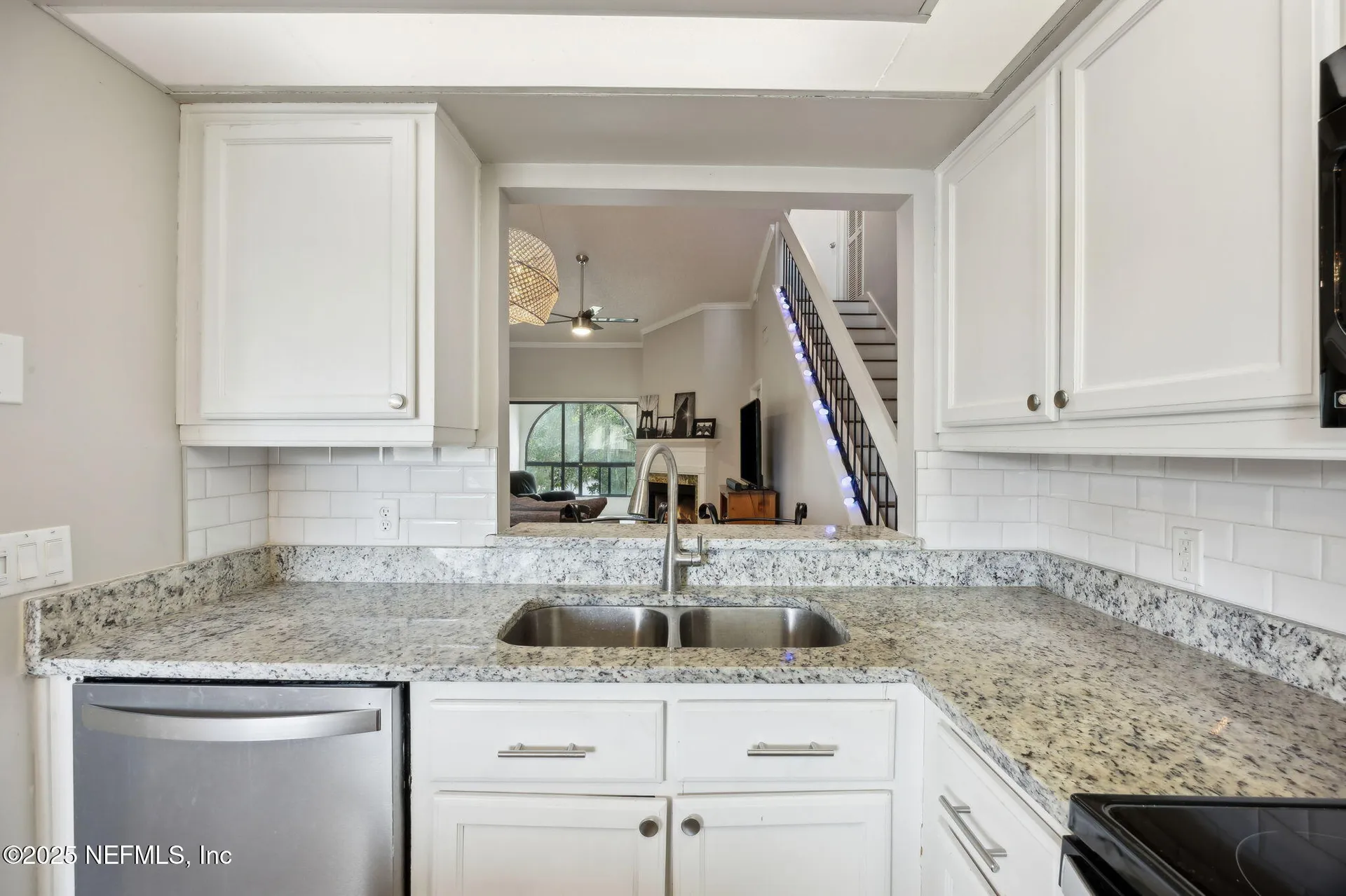 3809 Lavista Circle Jacksonville FL 32217