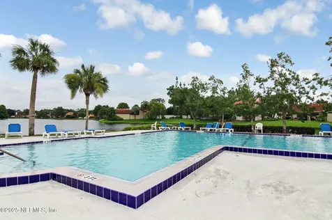 3809 Lavista Circle Jacksonville FL 32217