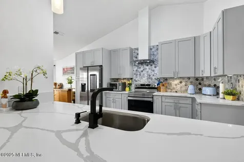 6181 Du-clay Road Jacksonville FL 32244