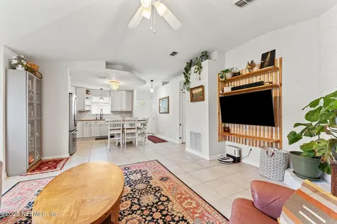 1093 Hibiscus Street Atlantic Beach FL 32233