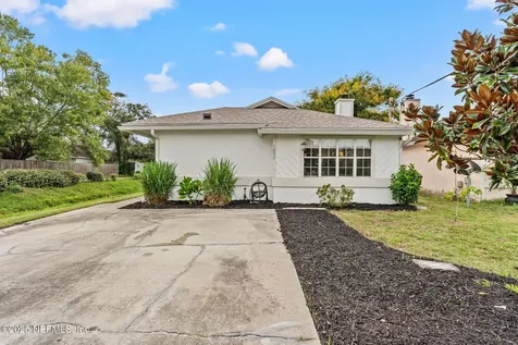 1093 Hibiscus Street Atlantic Beach FL 32233