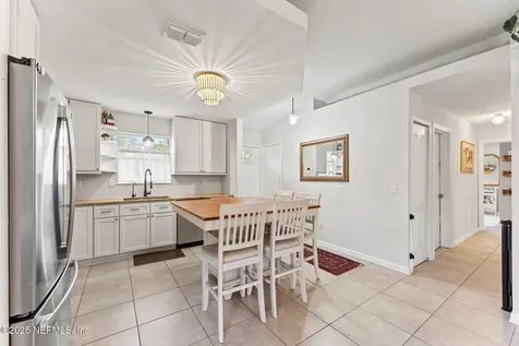 1093 Hibiscus Street Atlantic Beach FL 32233