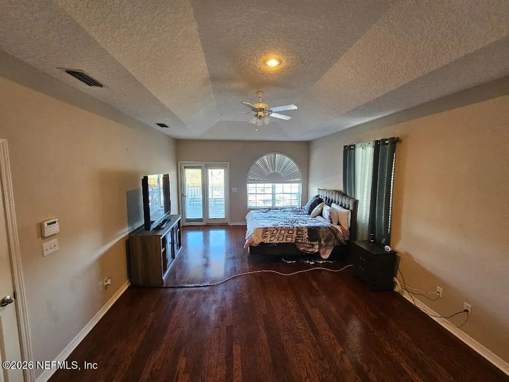 435 Lake Asbury Drive Green Cove Springs FL 32043