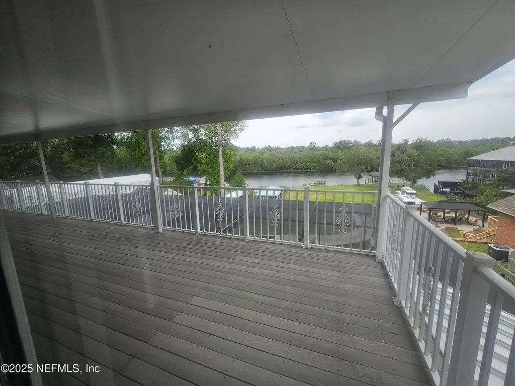 435 Lake Asbury Drive Green Cove Springs FL 32043