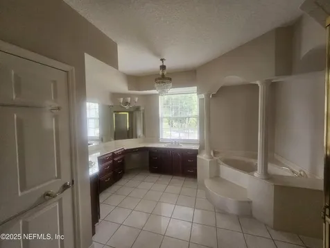 435 Lake Asbury Drive Green Cove Springs FL 32043