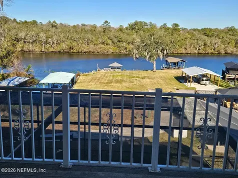 435 Lake Asbury Drive Green Cove Springs FL 32043