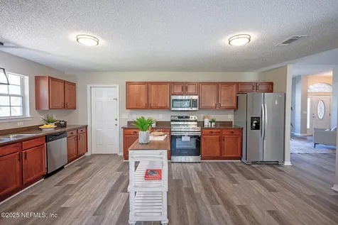 15786 Jim Court Jacksonville FL 32218