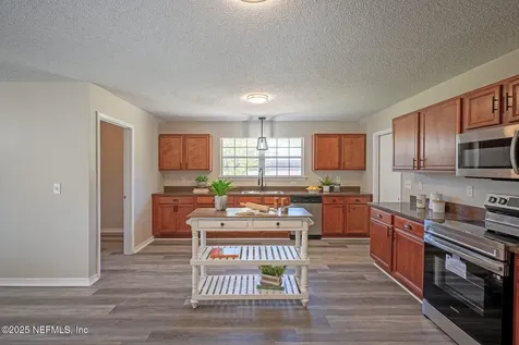 15786 Jim Court Jacksonville FL 32218