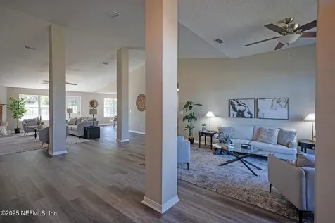 15786 Jim Court Jacksonville FL 32218