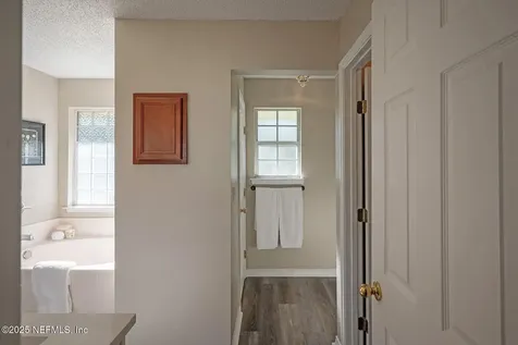 15786 Jim Court Jacksonville FL 32218