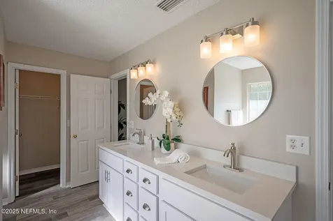 15786 Jim Court Jacksonville FL 32218