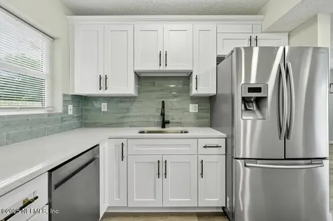 6915 Brandemere Road S Jacksonville FL 32211