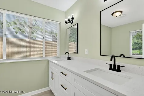 6915 Brandemere Road S Jacksonville FL 32211