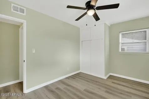 6915 Brandemere Road S Jacksonville FL 32211
