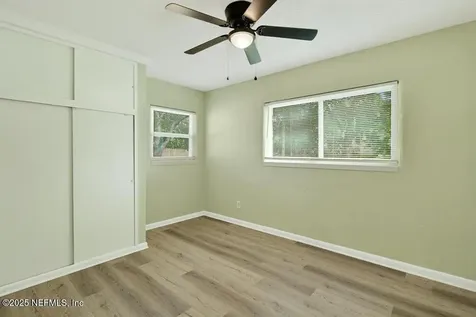 6915 Brandemere Road S Jacksonville FL 32211