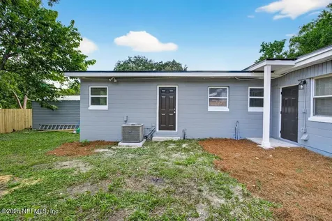 6915 Brandemere Road S Jacksonville FL 32211
