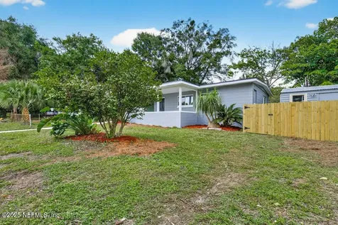 6915 Brandemere Road S Jacksonville FL 32211