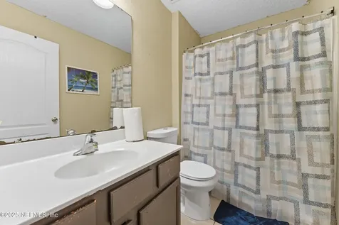 6461 Rolling Tree Street Jacksonville FL 32222