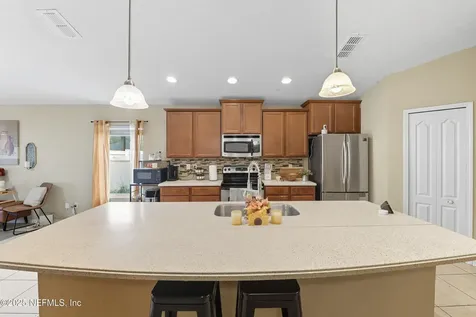 6461 Rolling Tree Street Jacksonville FL 32222