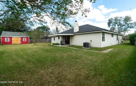 9733 Peabody Drive N Jacksonville FL 32221
