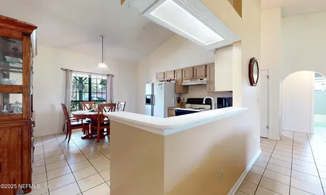 9733 Peabody Drive N Jacksonville FL 32221