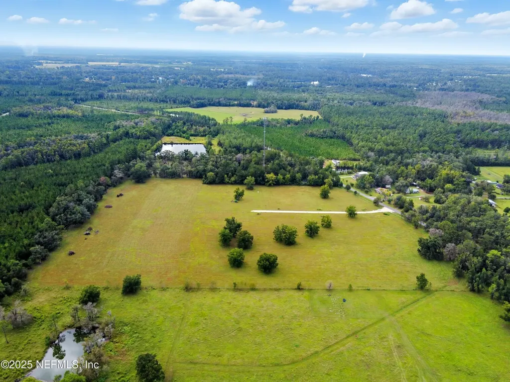 11242 Hogan Road Live Oak FL 32060