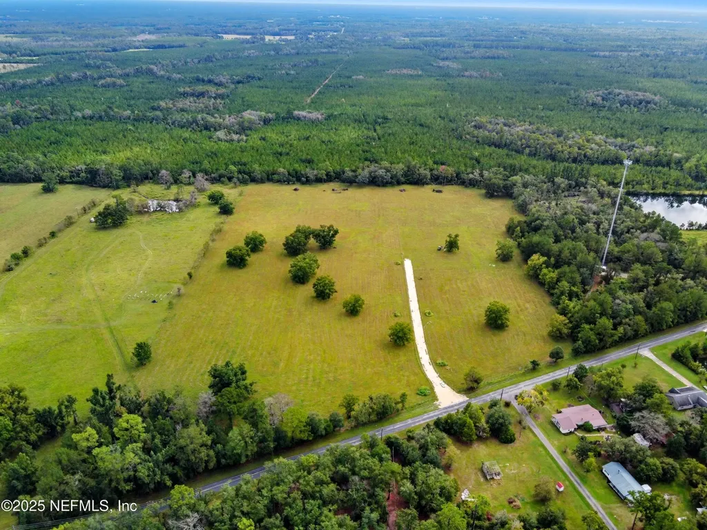 11242 Hogan Road Live Oak FL 32060