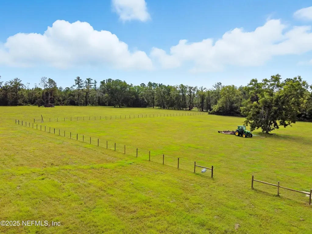 11242 Hogan Road Live Oak FL 32060