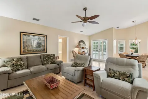 25 Bassett Lane Palm Coast FL 32137