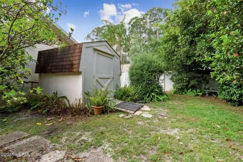 25 Bassett Lane Palm Coast FL 32137
