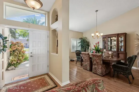25 Bassett Lane Palm Coast FL 32137