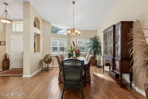 25 Bassett Lane Palm Coast FL 32137