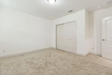 4583 Swilcan Bridge Lane N Jacksonville FL 32224