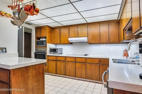 3821 Allenby Drive Jacksonville FL 32277