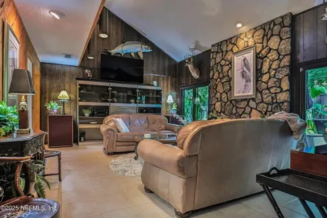 3821 Allenby Drive Jacksonville FL 32277