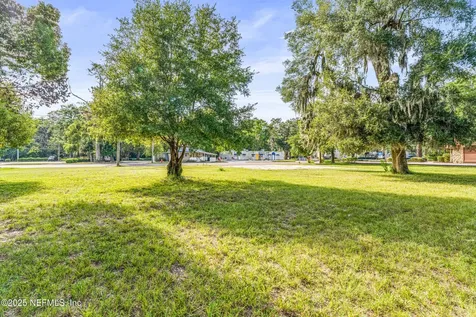 949 Cesery Boulevard Jacksonville FL 32211