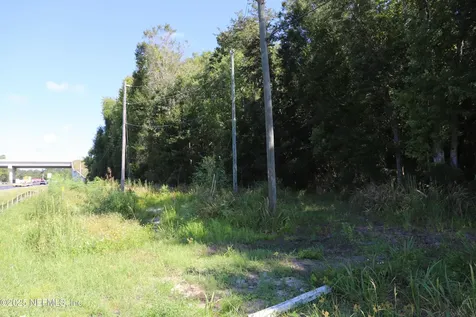 00 SE Us Highway 301 Hawthorne FL 32640